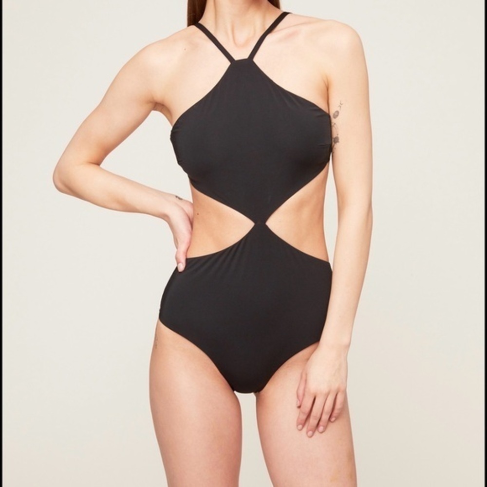Elegant Black Cutout One-Piece Swimsuit Size M